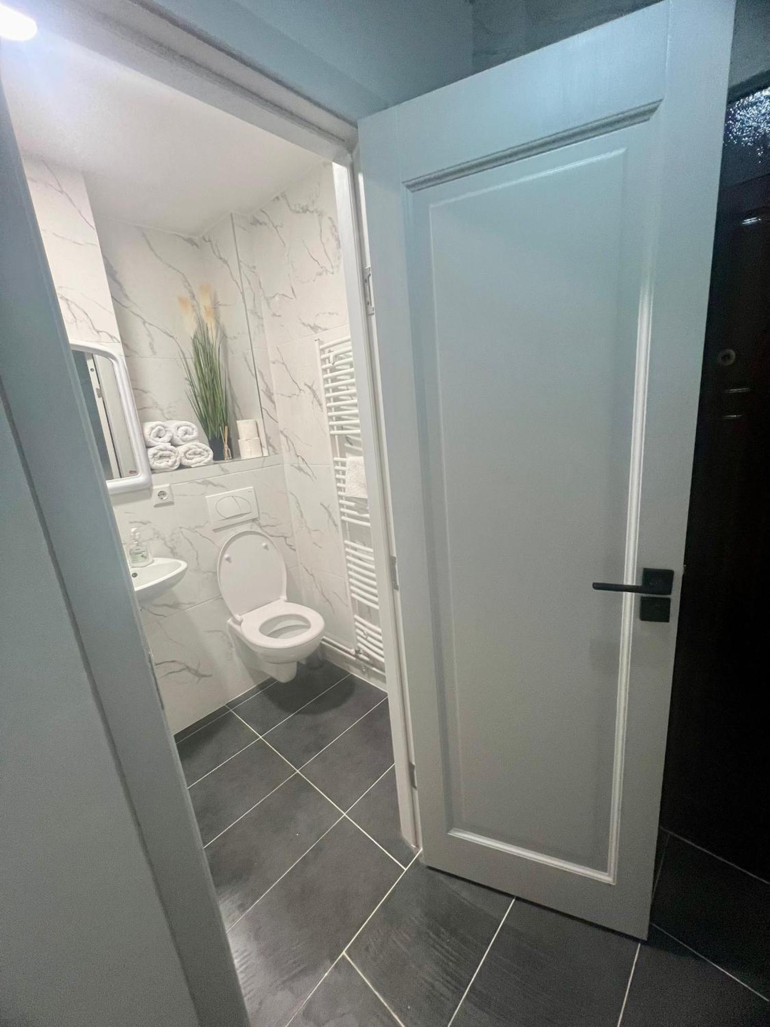 Apartament 2 Camere バイア·マーレ エクステリア 写真