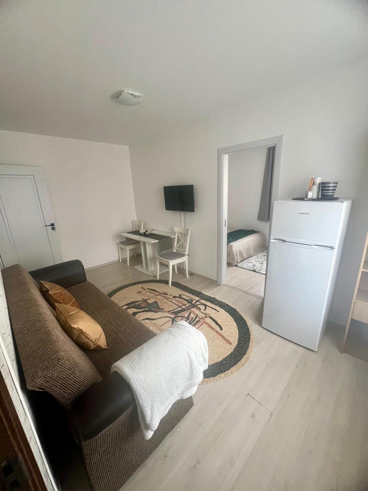 Apartament 2 Camere バイア·マーレ エクステリア 写真